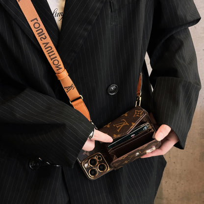 Premium Leather iPhone Case: Integrated Wallet & Detachable Strap